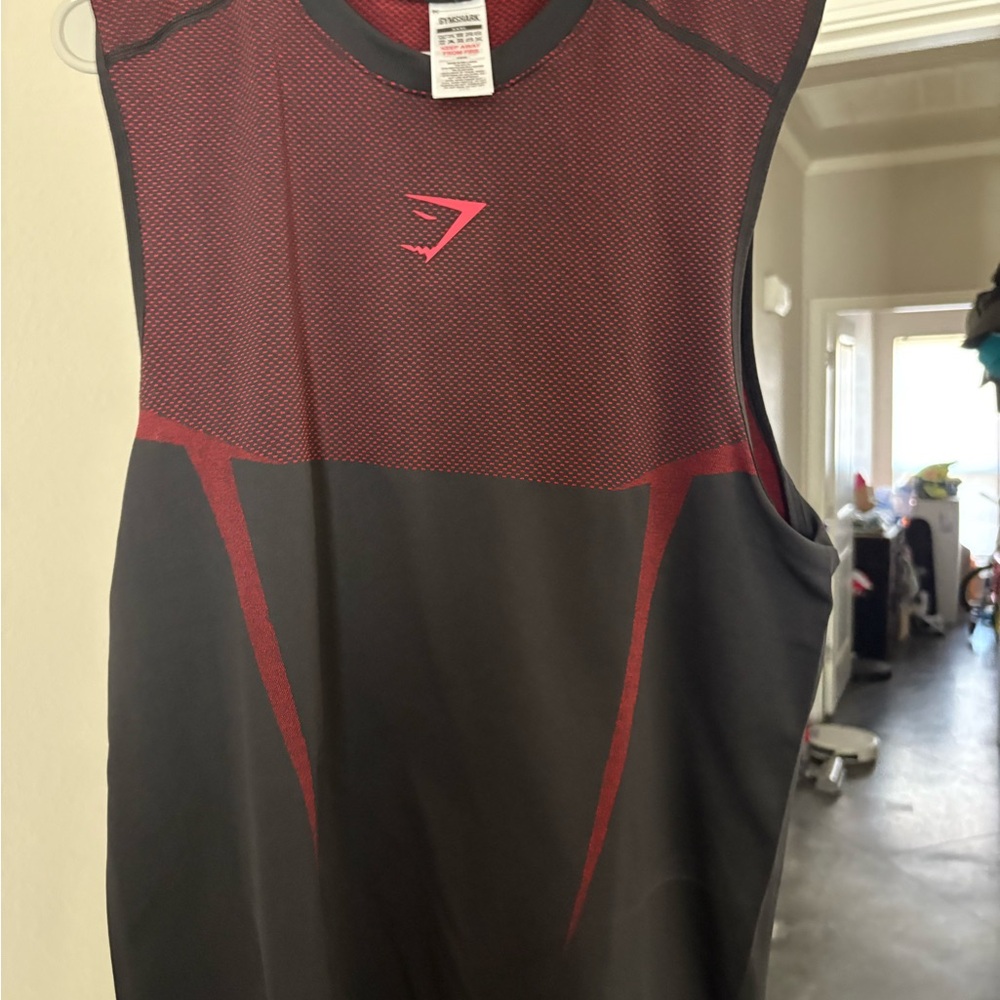 Gymshark onyx Men's Red and Black Tank Top authentic never worn XXXL